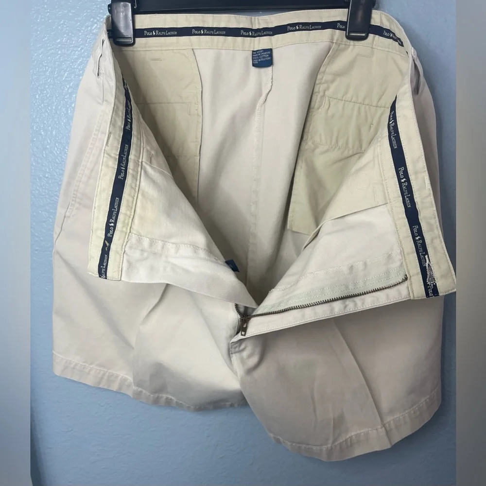 Poll by Ralph Lauren men’s shorts. - Picture 10 of 12